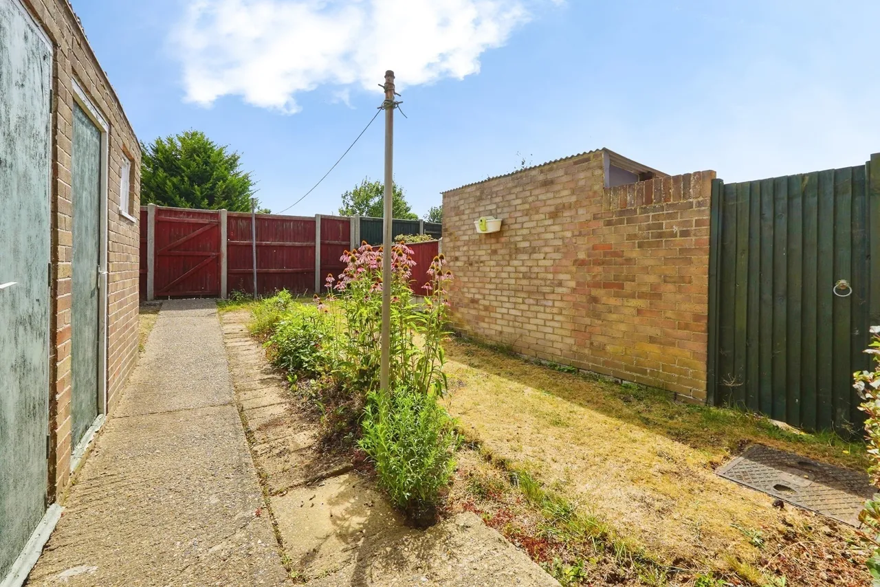 Boulevard Courrieres, Aylesham, Canterbury, Kent, CT3, photo 6