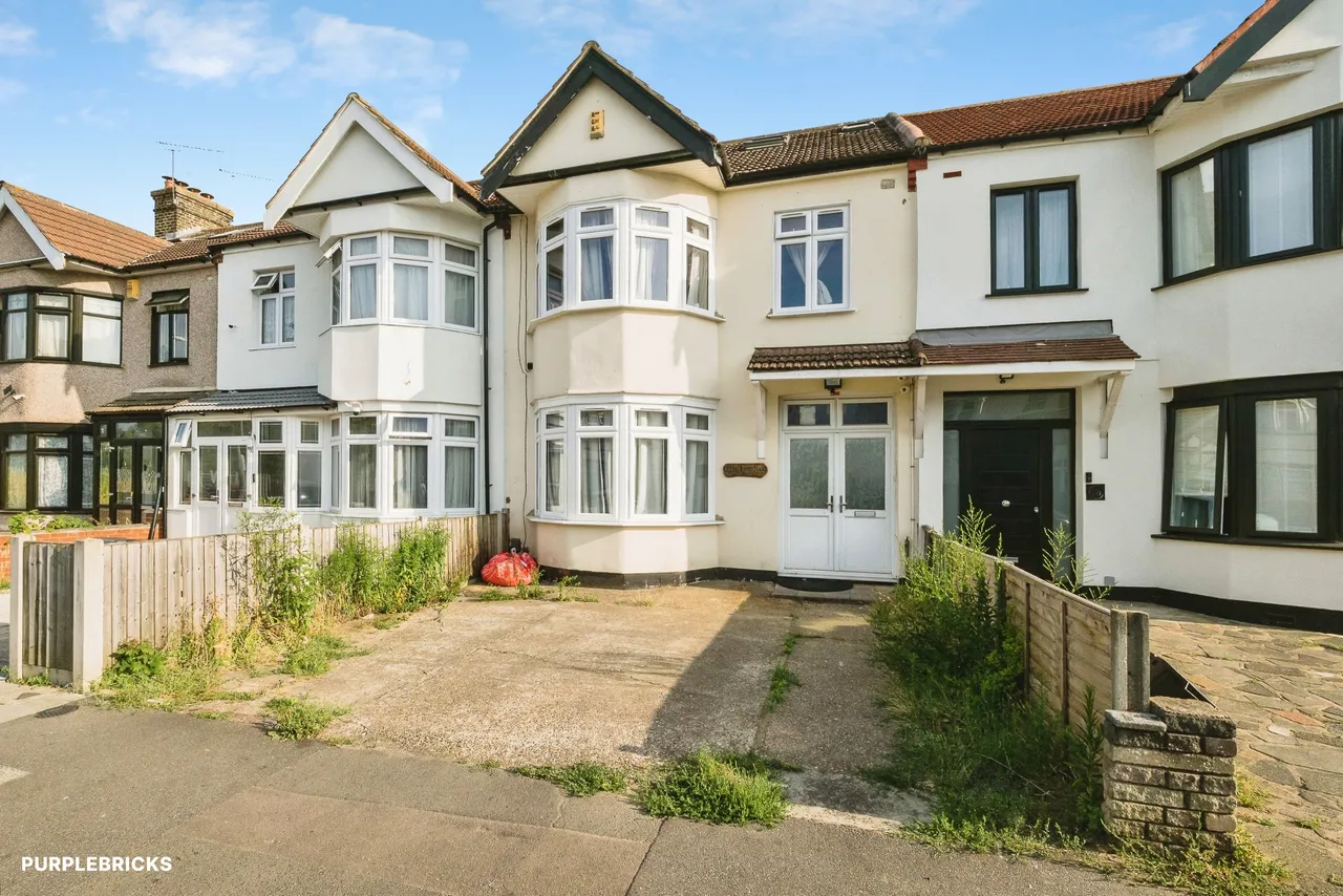 5 bed house for sale, Castleton Road, Ilford, IG3