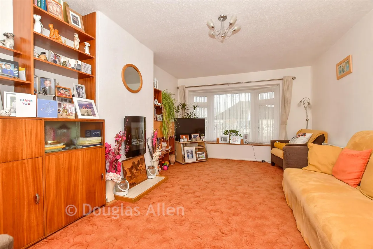Romney Road, Billericay, CM12, photo 4
