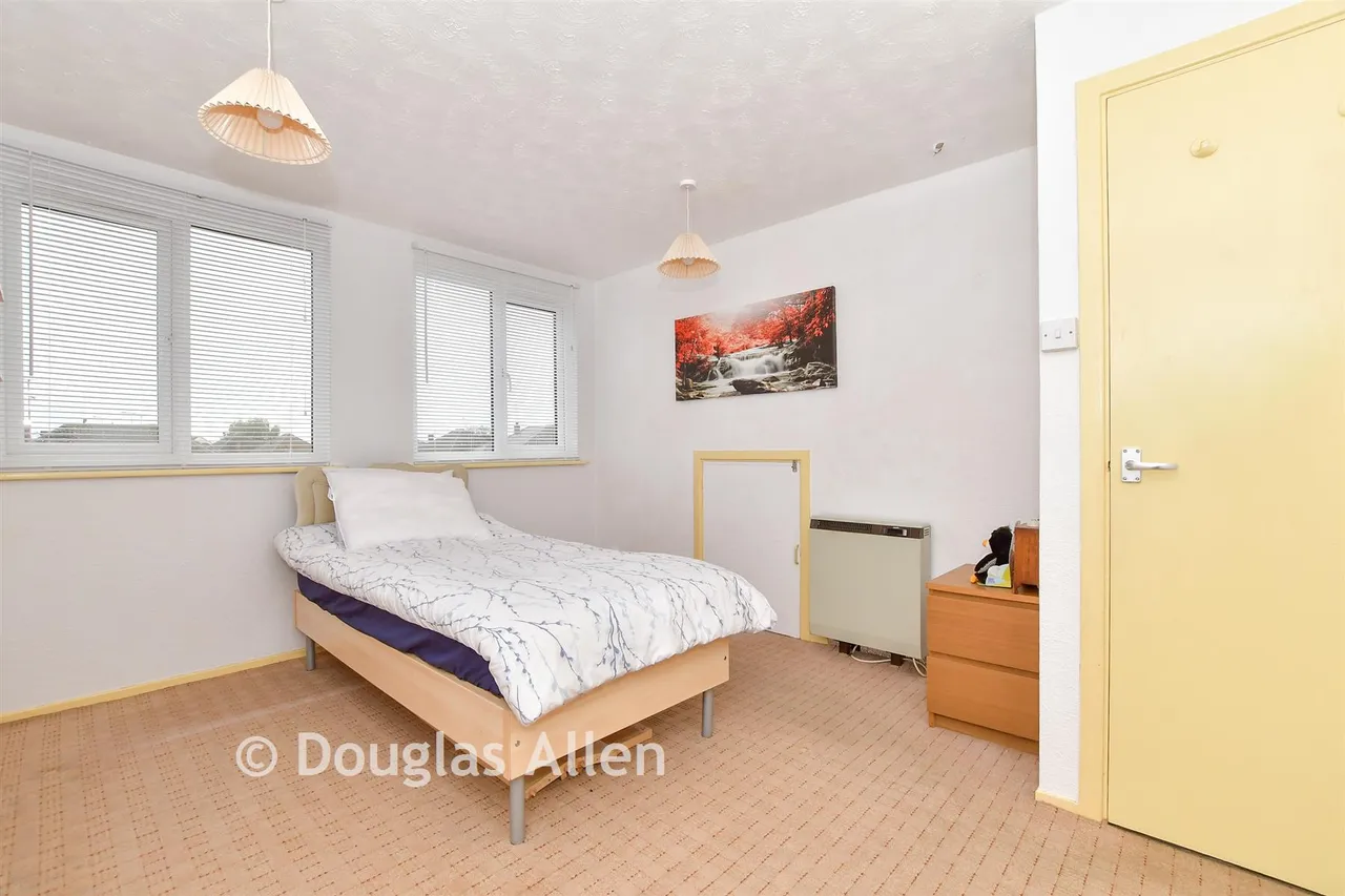 Romney Road, Billericay, CM12, photo 12