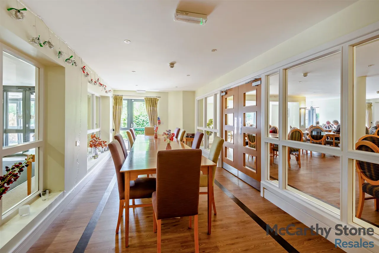 Darkes Lane, Potters Bar, EN6, photo 10