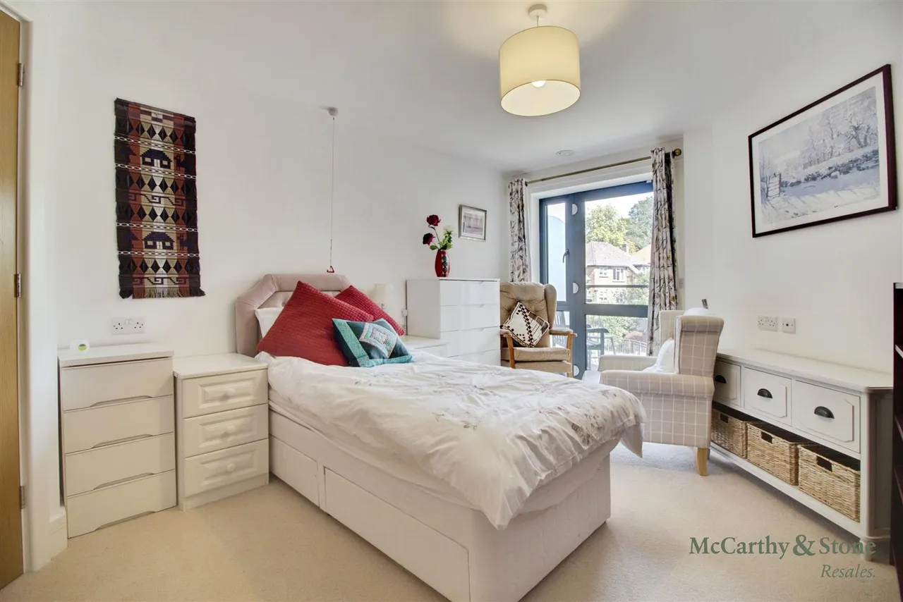 Darkes Lane, Potters Bar, EN6, photo 5