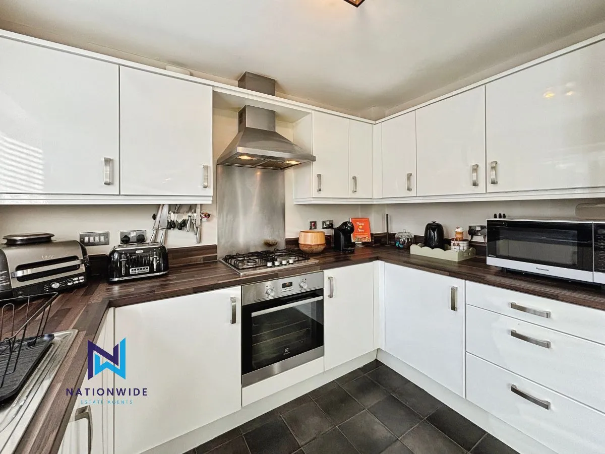 Bradley Close, Wigan, Lancashire, WN6 0GL, photo 9