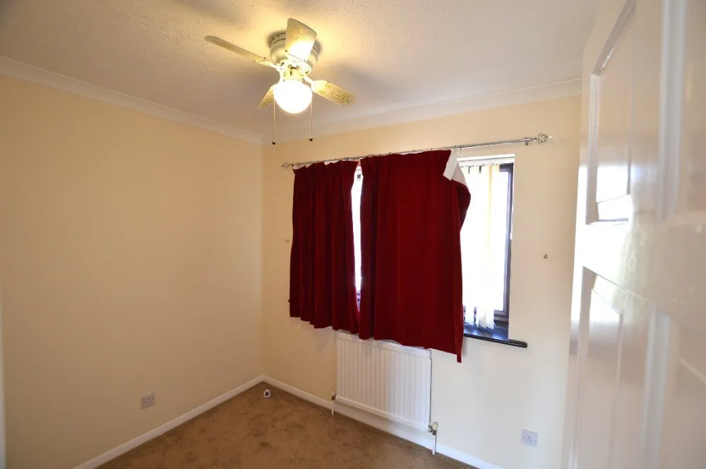 Knights Manor Way, Dartford, kent, DA1 5SD, photo 8