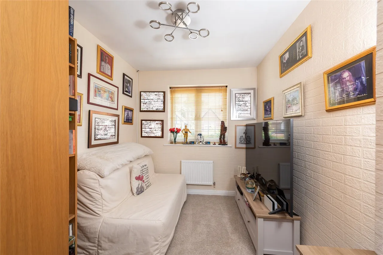 Prentice Grove, Shenley Brook End, MK5, photo 13