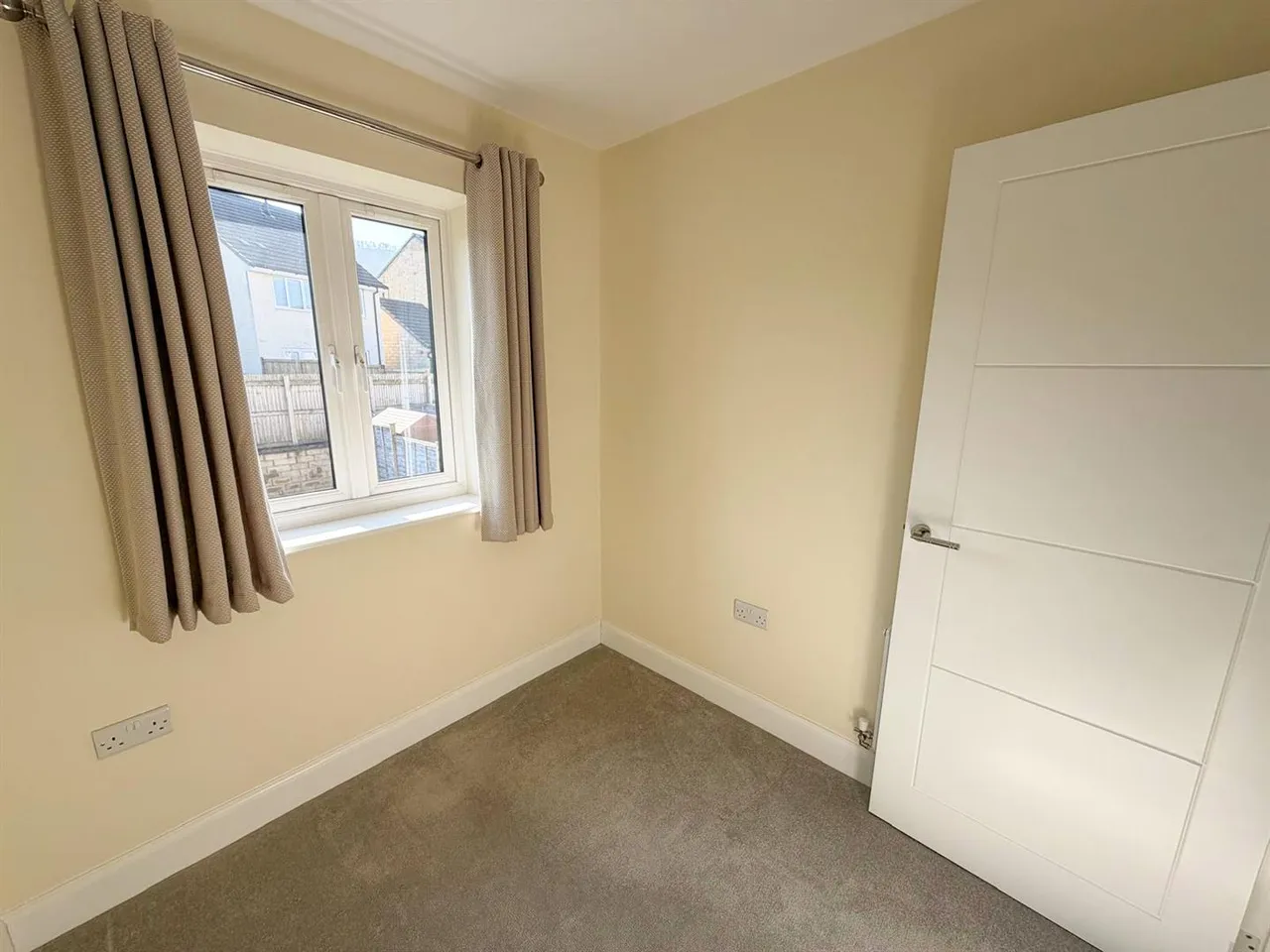 Townson Fold, Eastburn, BD20 8BS, photo 15
