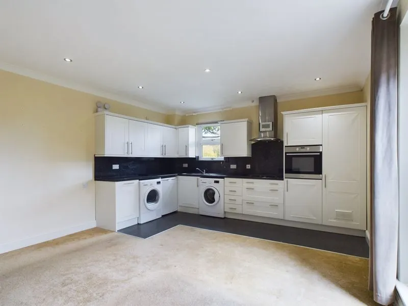 The Lawns Drive, Broxbourne EN10 7BU, photo 10