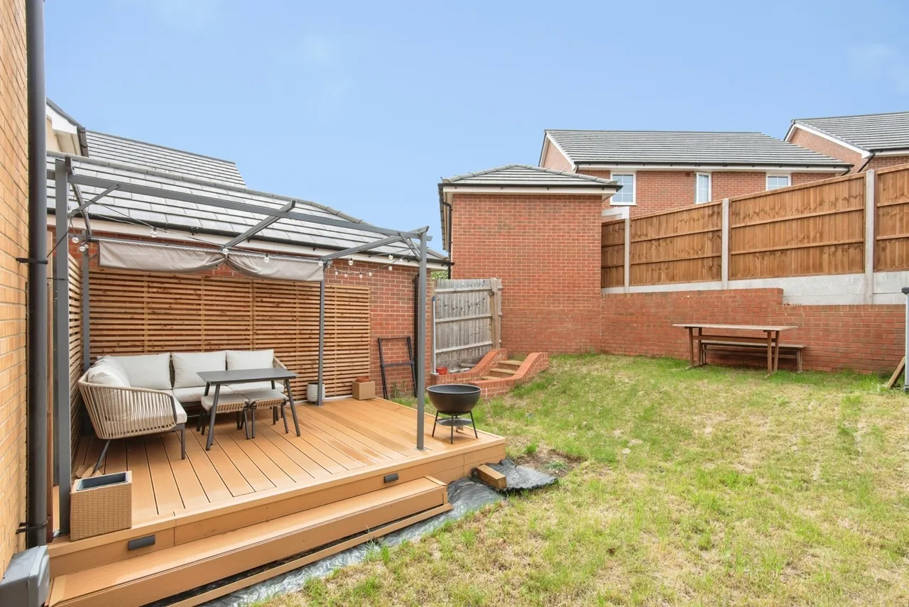 Belpaire Close, Lower Stondon, Henlow, Hertfordshire, SG16, photo 24