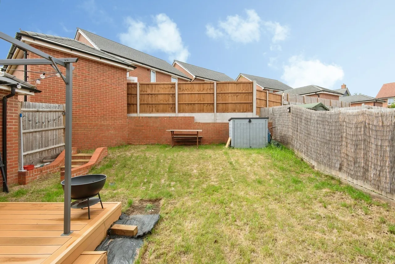 Belpaire Close, Lower Stondon, Henlow, Hertfordshire, SG16, photo 13