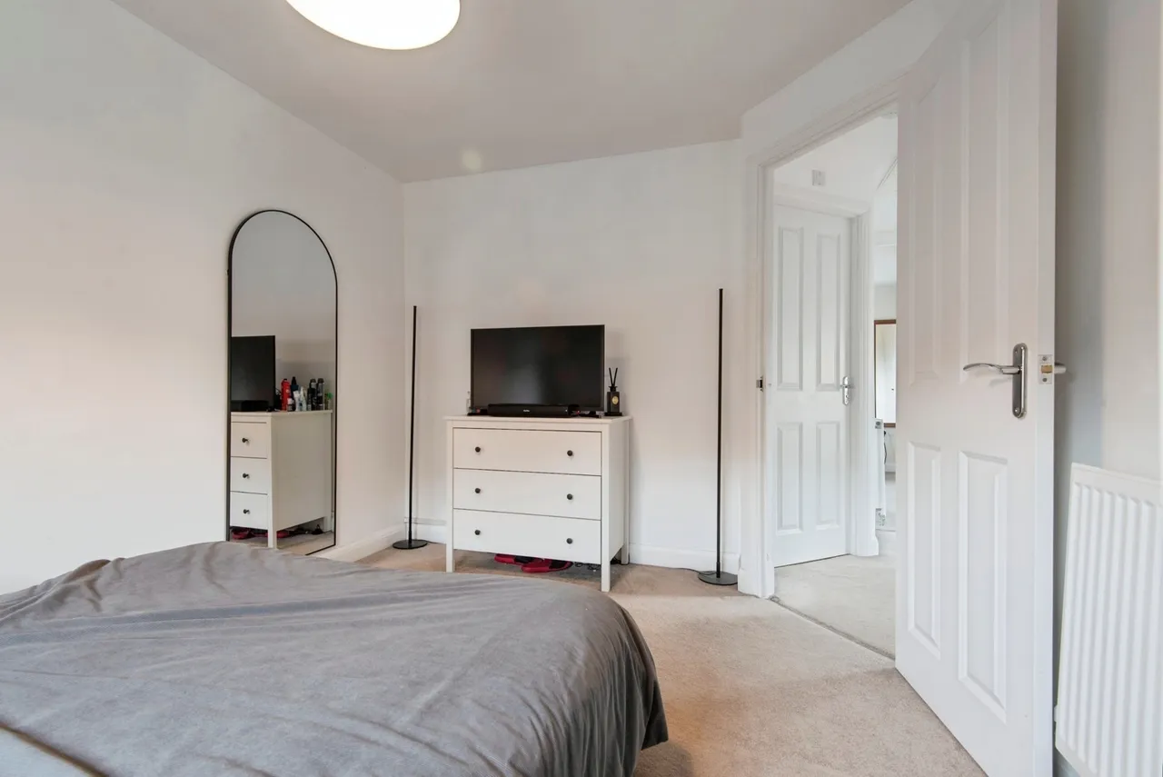 Belpaire Close, Lower Stondon, Henlow, Hertfordshire, SG16, photo 7