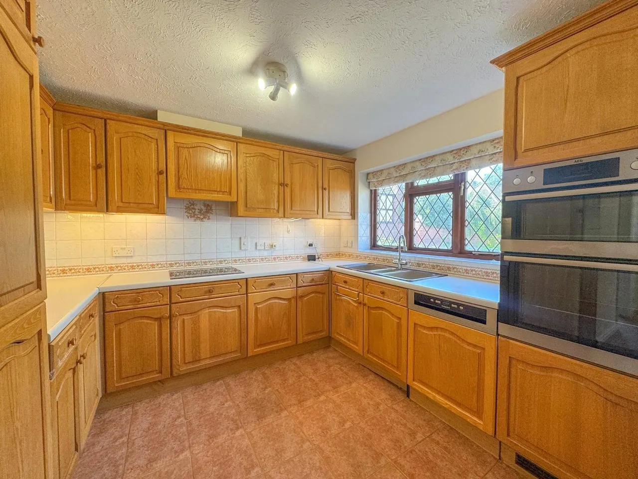Forest End, Kennett, CB8, photo 11