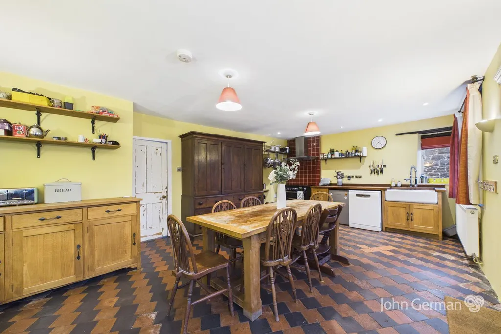 Wetton, Ashbourne, photo 2