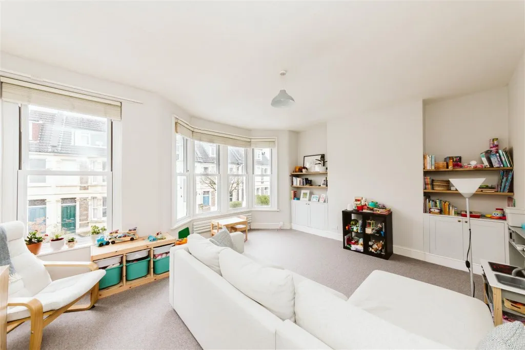 3 bed flat for sale — 13B, Devonshire Road, Westbury Park, Bristol, BS6 7NG