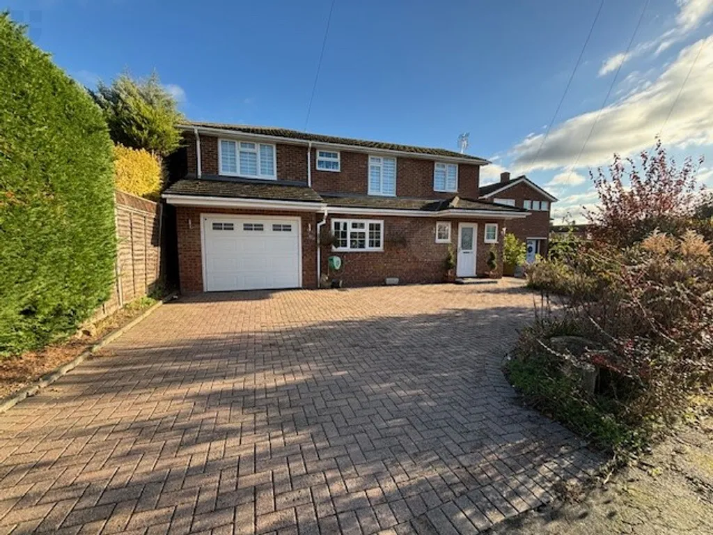 5 bed house for sale — Cautley Close, Quainton, HP22 4BN