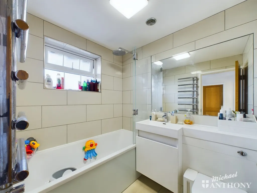 Cautley Close, Quainton, HP22 4BN, photo 22