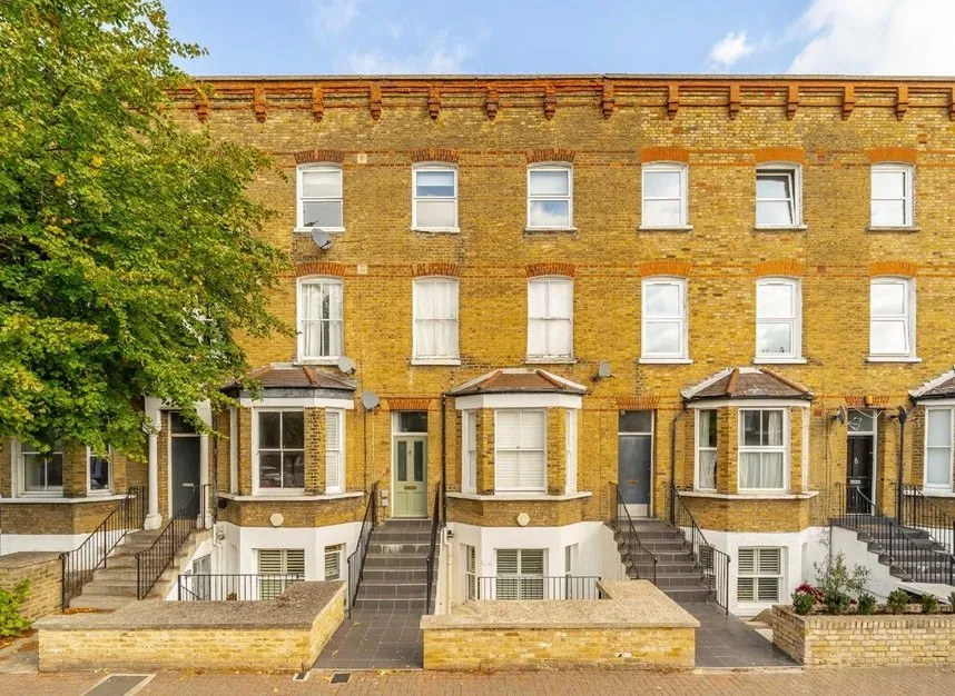 1 bed flat to rent, Byrne Road, Balham, SW12