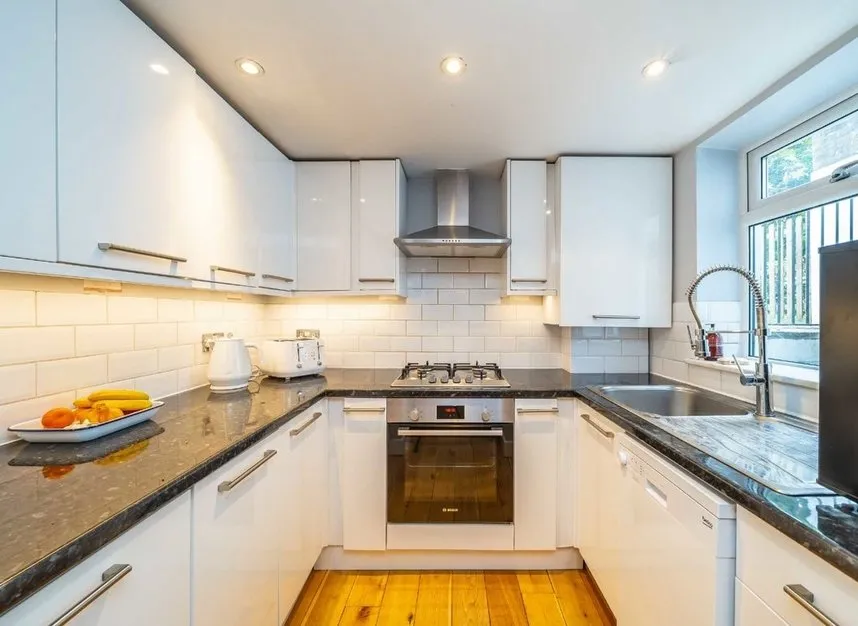 Byrne Road, Balham, SW12, photo 3