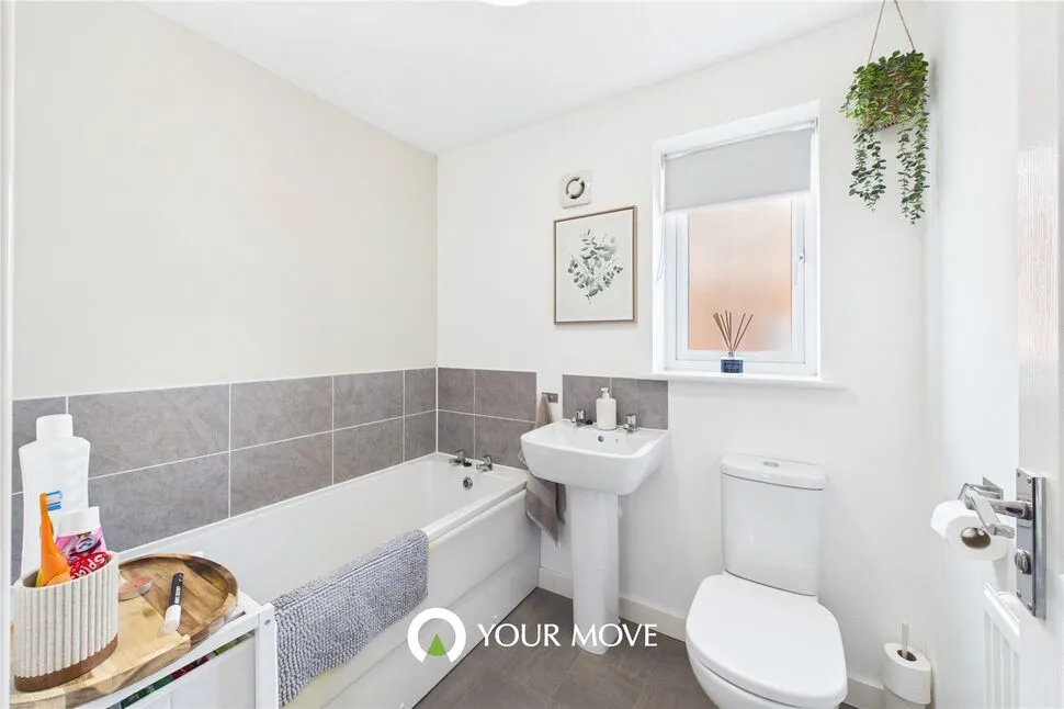 Colby Drive, Bradwell, NR31, photo 14