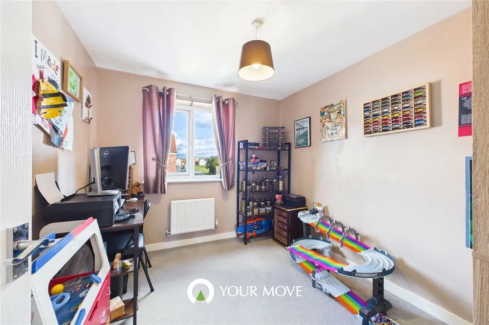 Colby Drive, Bradwell, NR31, photo 12