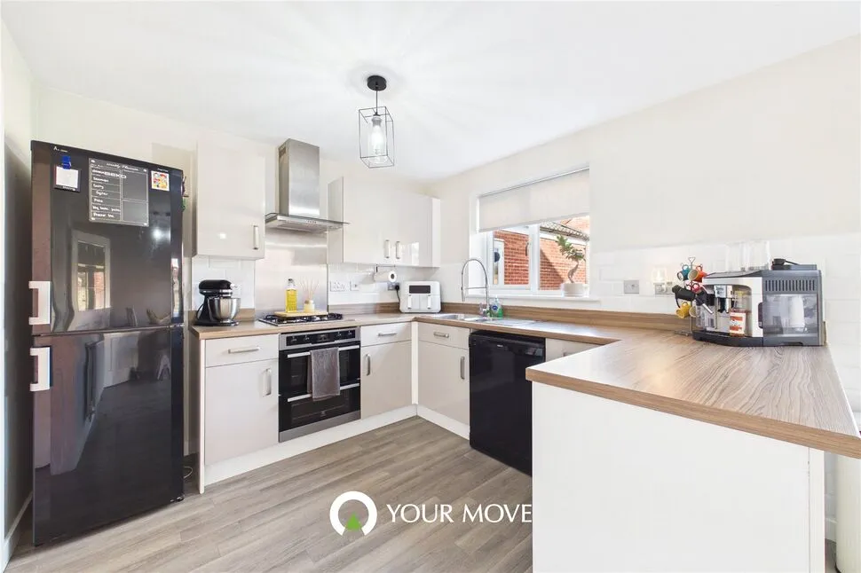 Colby Drive, Bradwell, NR31, photo 8