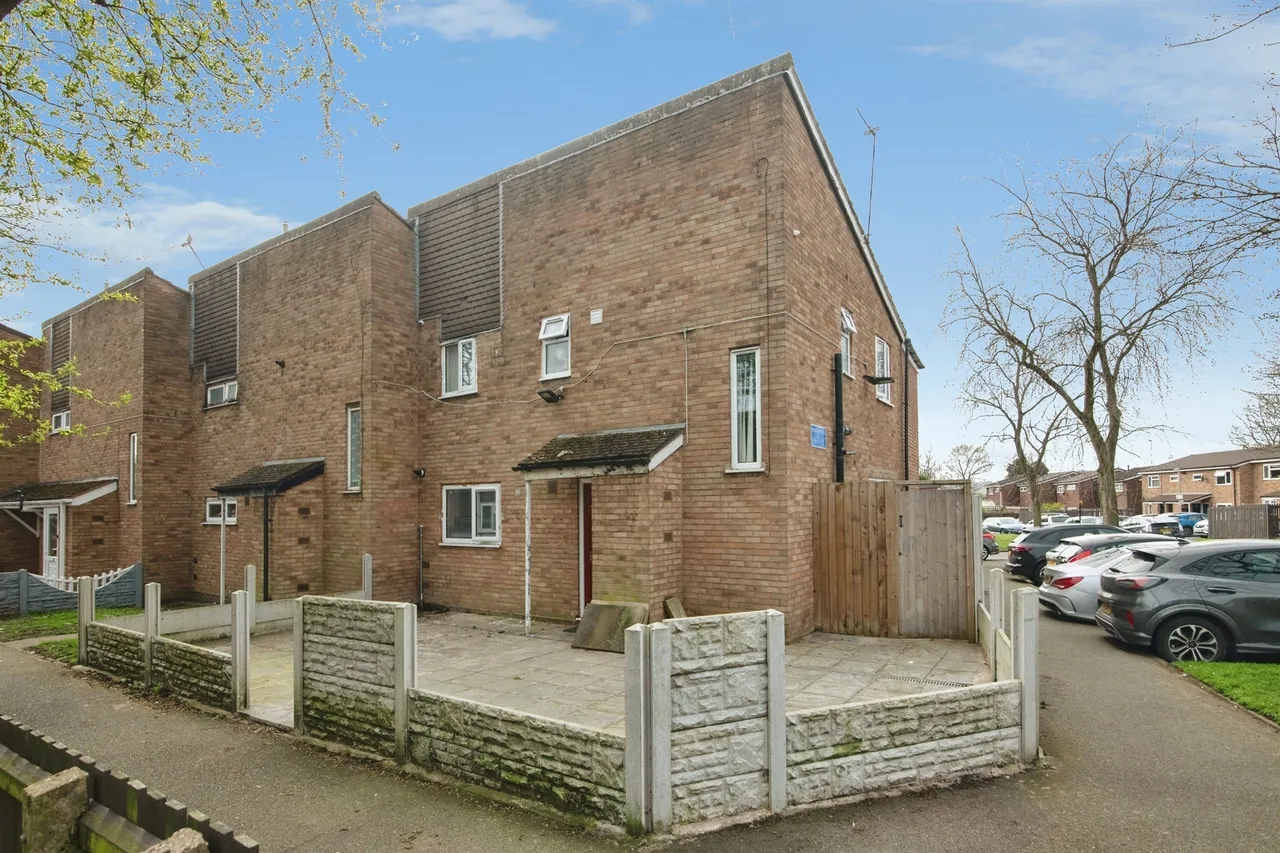 6 bed house for sale — Ratcliff Walk, Oldbury