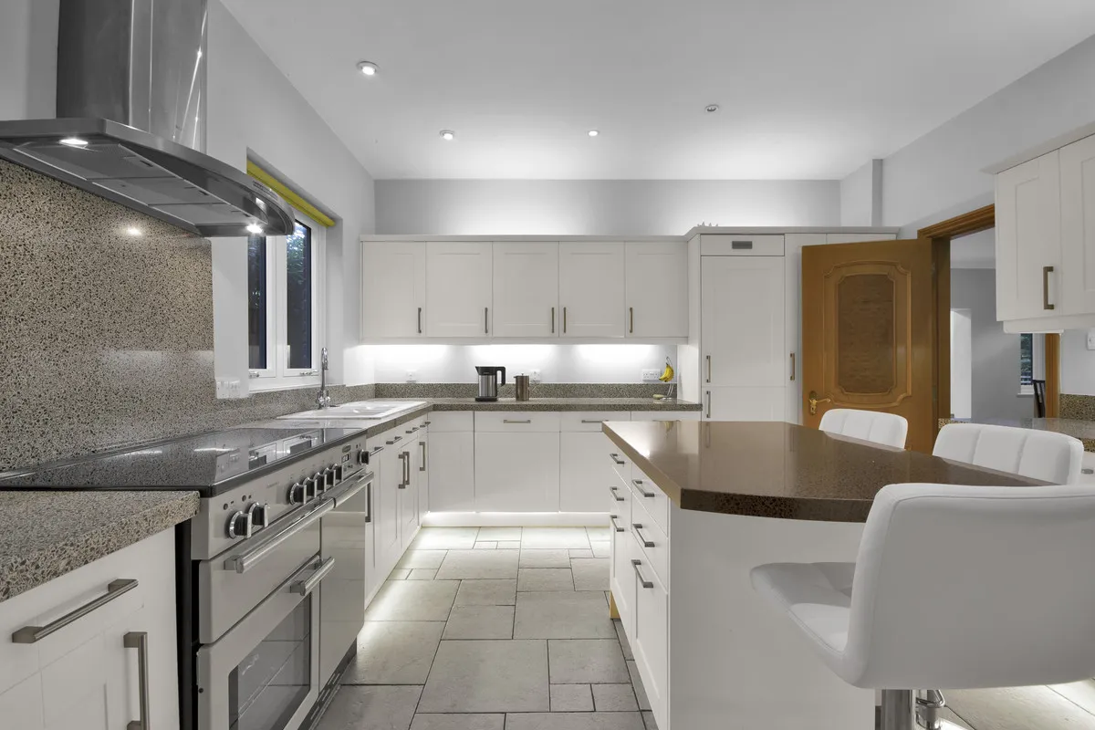 Shernal Green, Droitwich Spa, WR9, photo 4