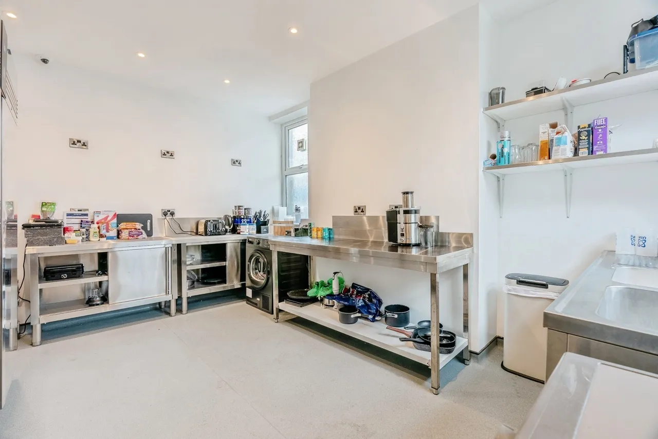 Skipton Road, Barnoldswick, BB18, photo 5