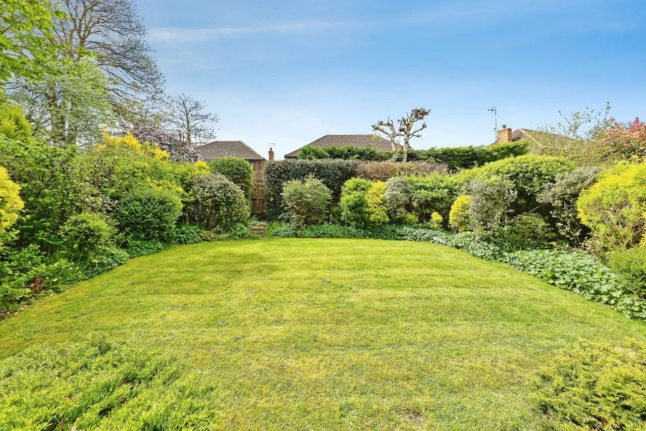 Rochester Avenue, Canterbury, Kent, CT1, photo 17