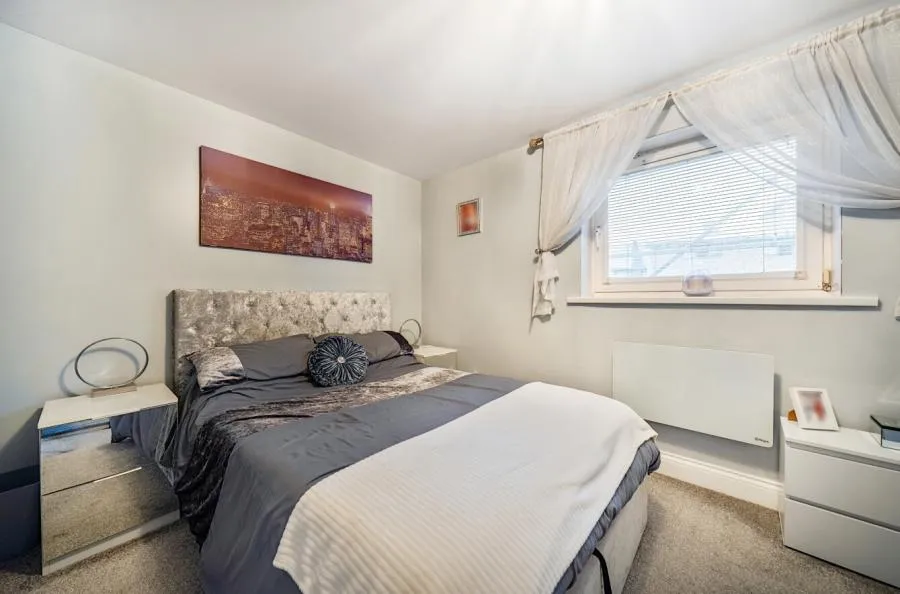 Pasteur Drive, Swindon, SN1, photo 7