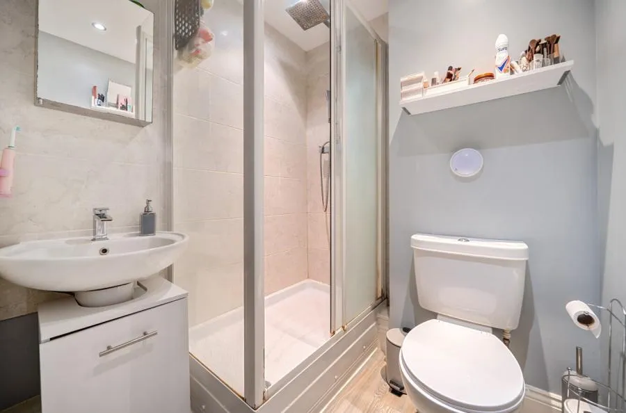 Pasteur Drive, Swindon, SN1, photo 8