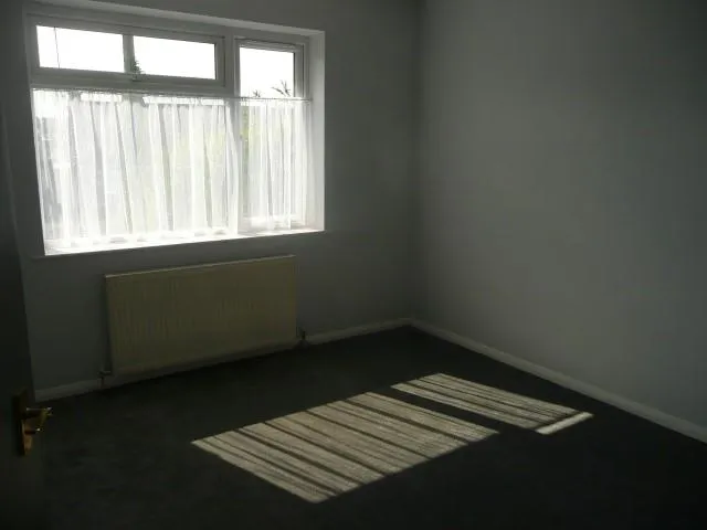 Pendered Road, Wellingborough, NN8, photo 11