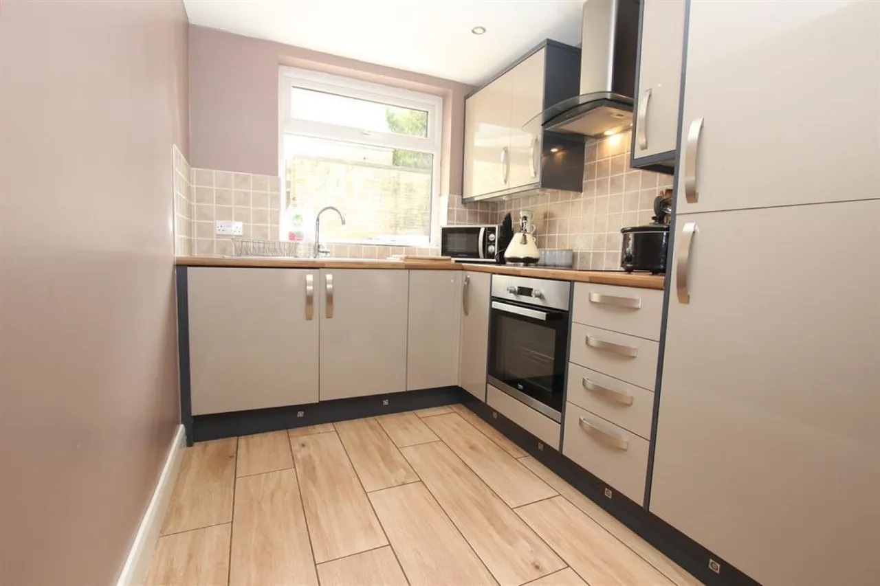 2 bed house to rent — Sudell Road, Darwen