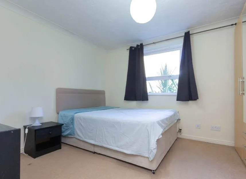 Millennium Drive, Canary Wharf, E14, photo 5