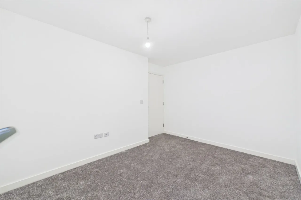 3 High Street, Colliers Wood, London, SW19 2BF, photo 6
