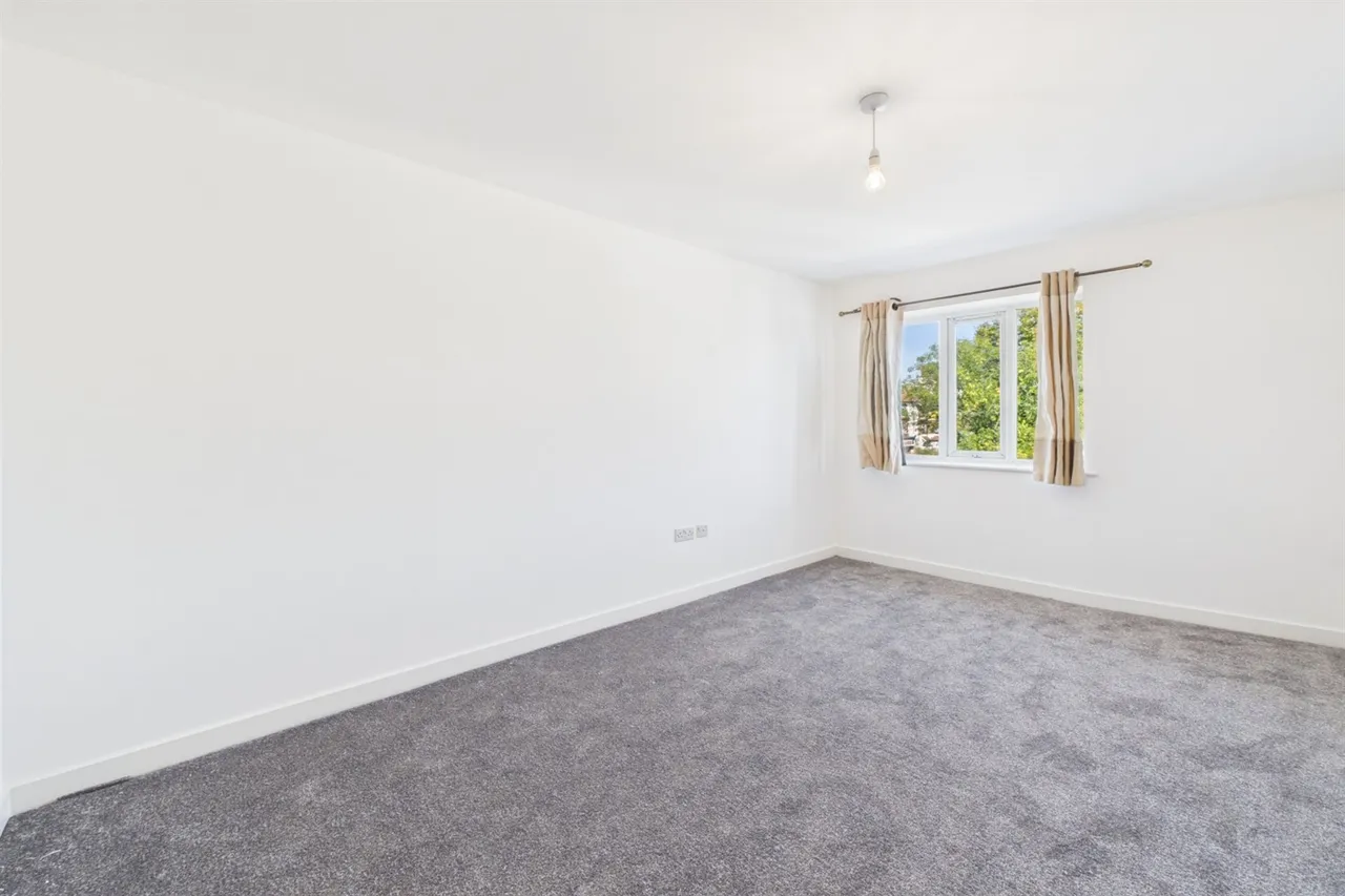 3 High Street, Colliers Wood, London, SW19 2BF, photo 3