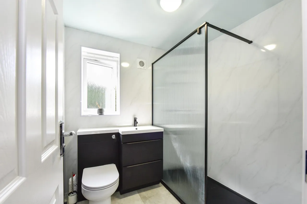 Spitfire Road, Sheffield, S13, photo 16