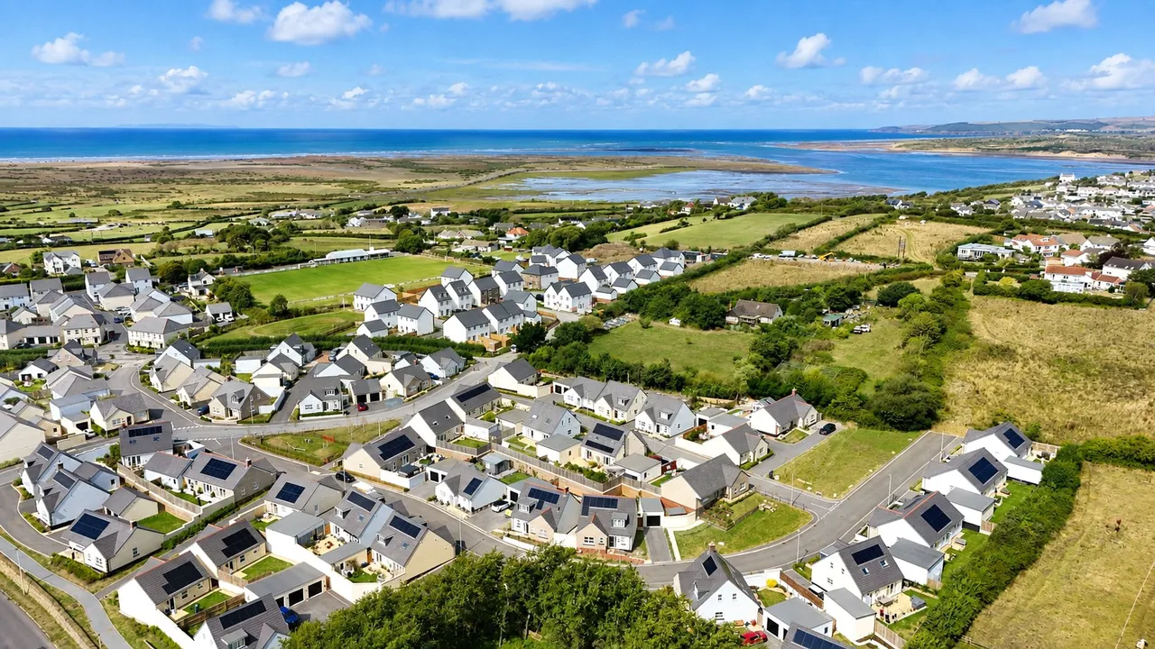 Holly Avenue, Appledore, EX39, photo 28