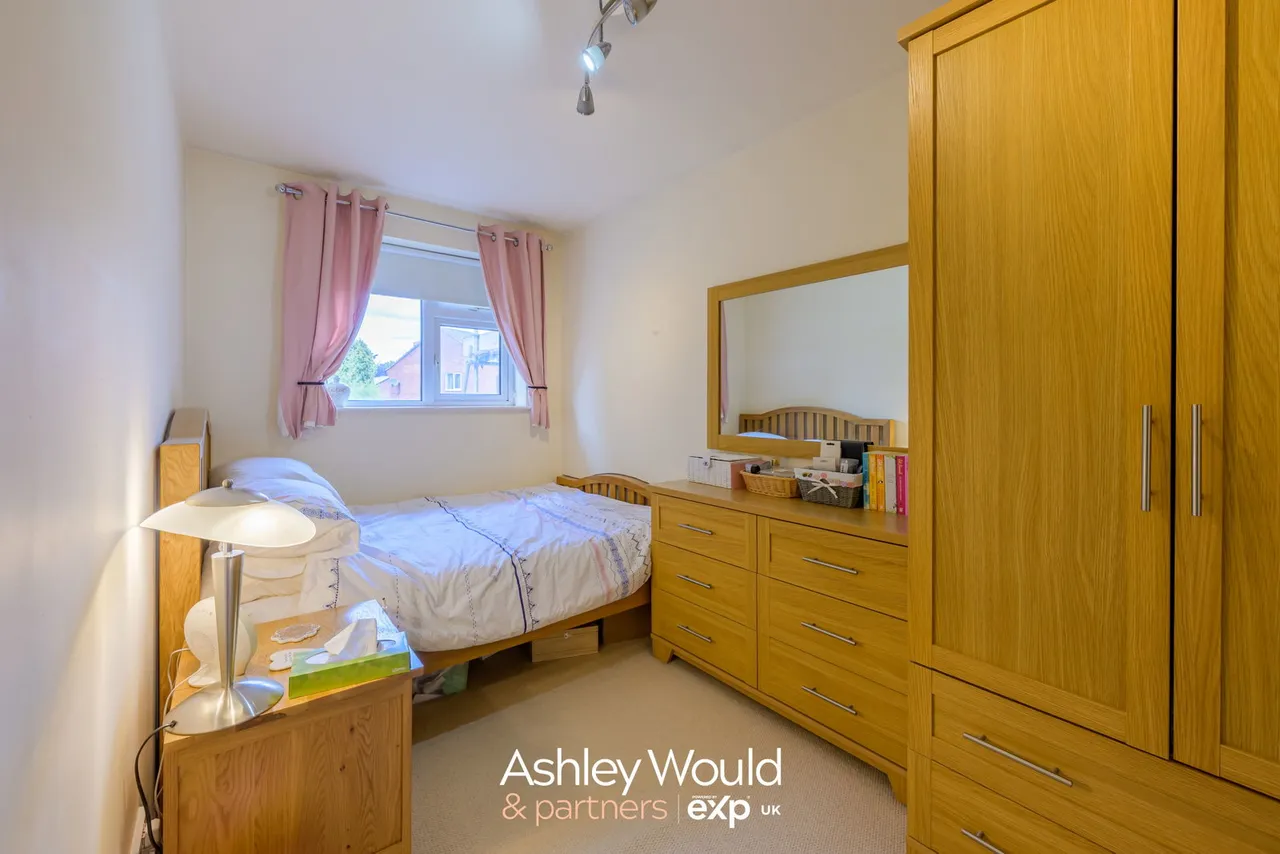 Princess Road, Birmingham, B5, photo 11