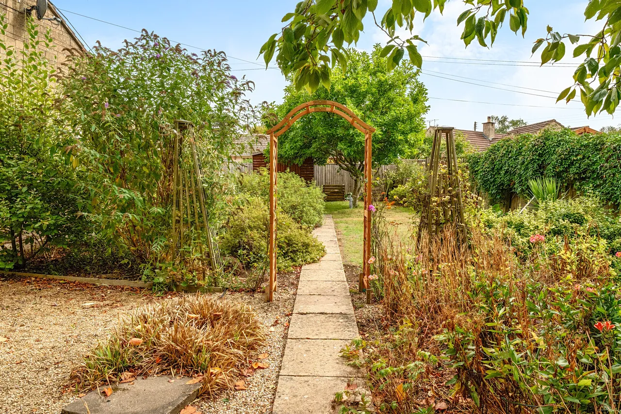 Vatch lane, Eastcombe, GL6, photo 21