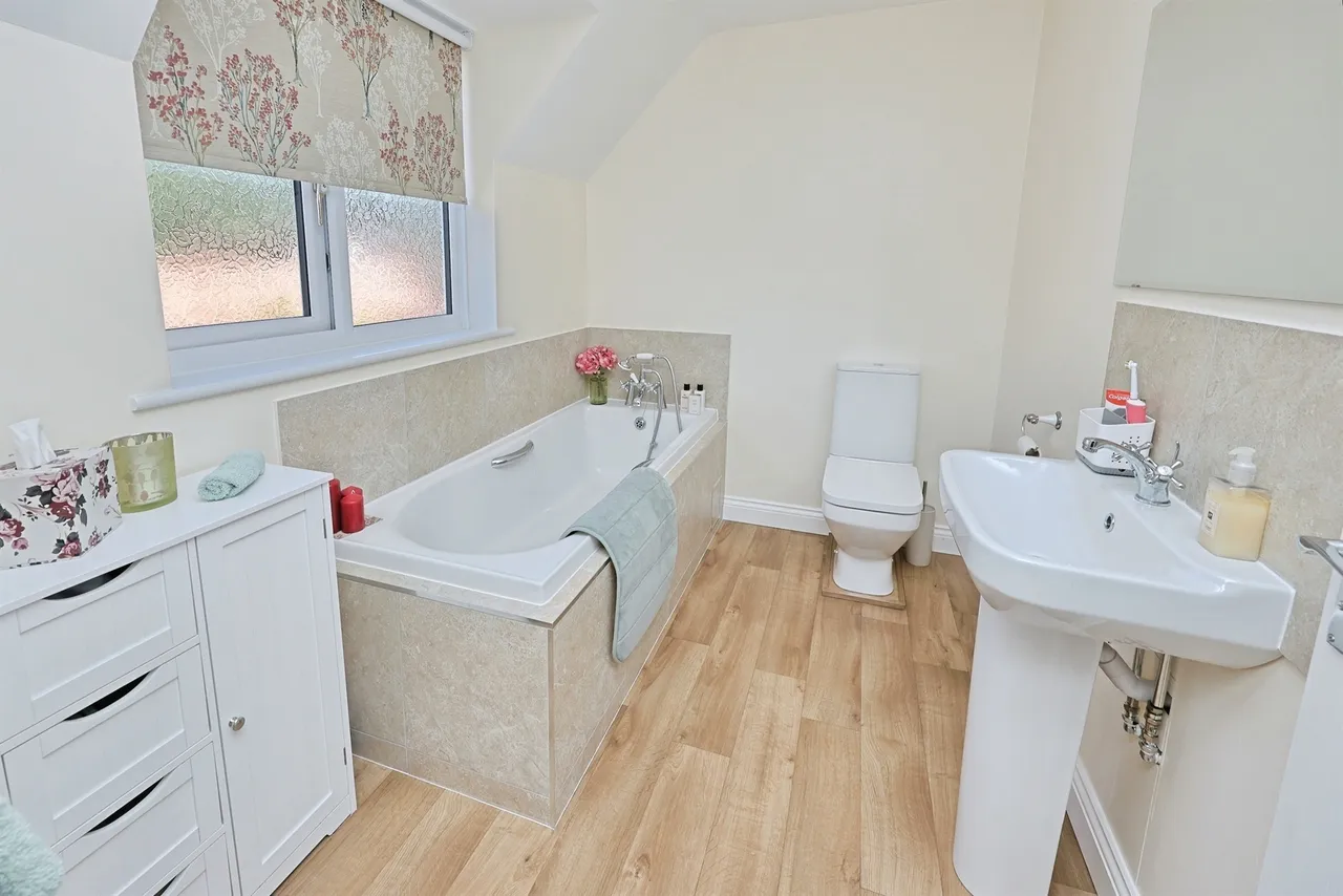 Houghton Lane, North Pickenham, PE37, photo 21