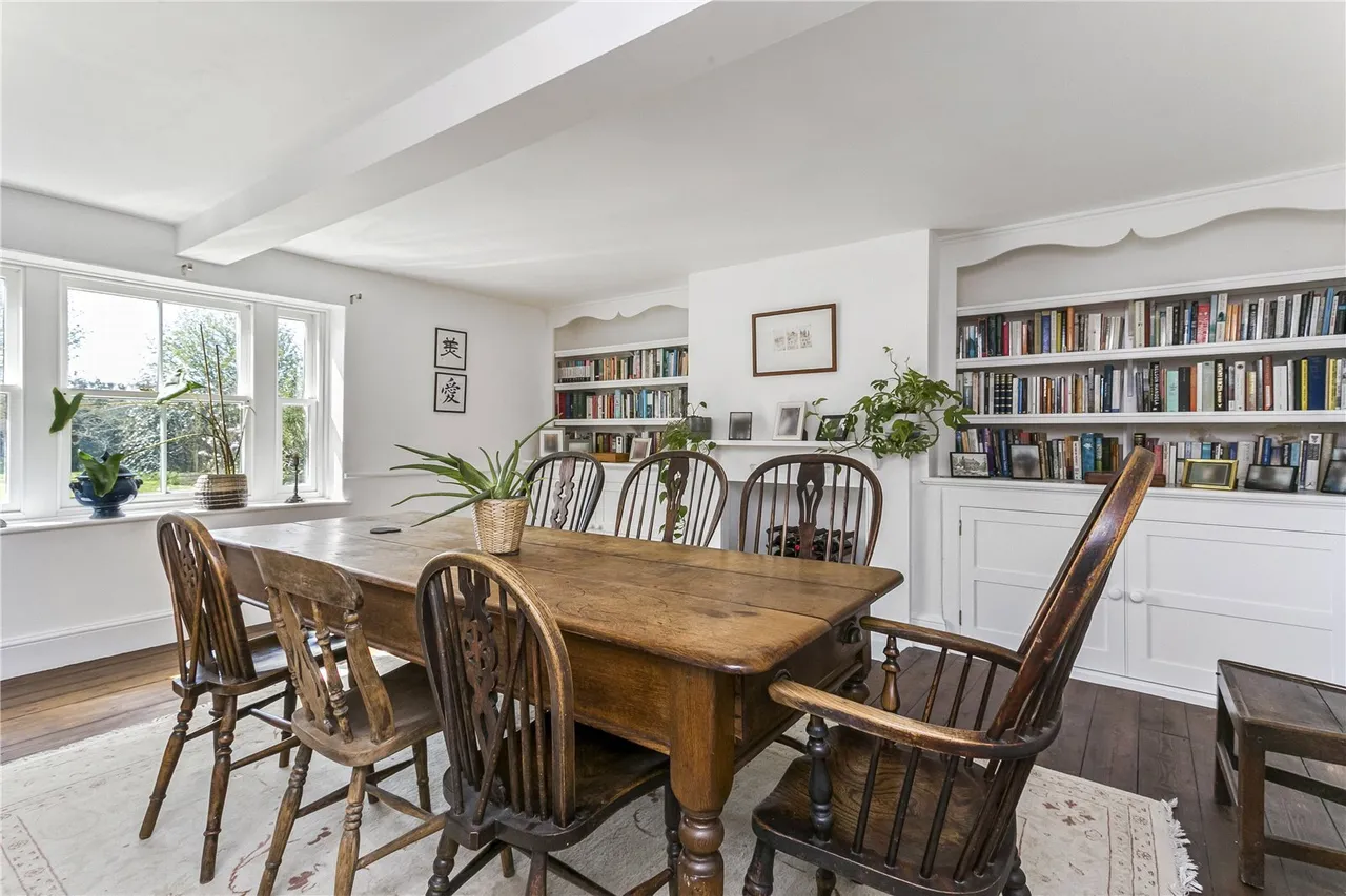 Bloomfield Hatch, Mortimer, RG7, photo 2