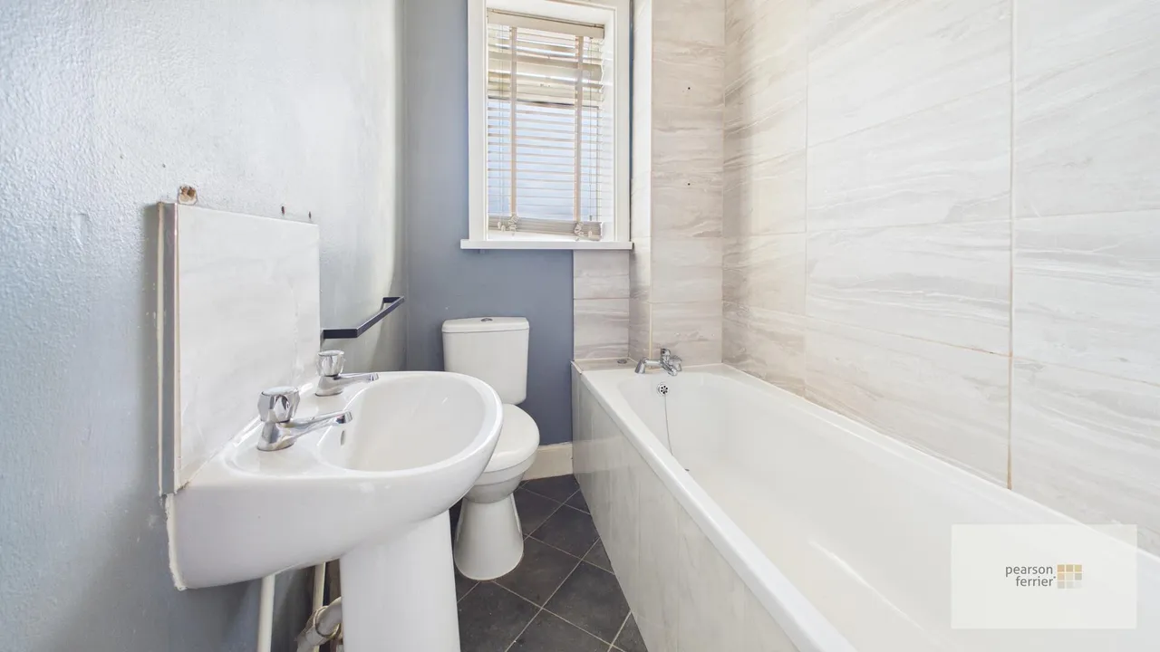 St Annes Street, Chesham, Bury, Greater Manchester, BL9 6LP, photo 8