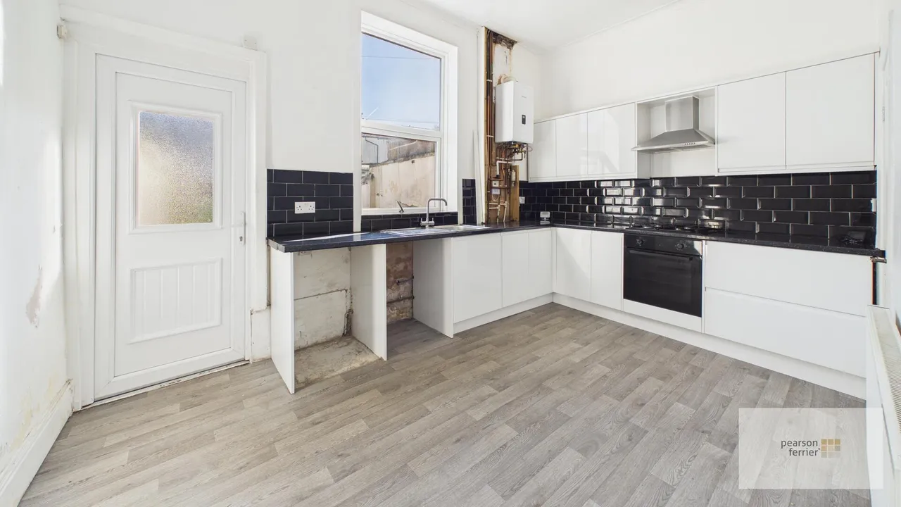 St Annes Street, Chesham, Bury, Greater Manchester, BL9 6LP, photo 3