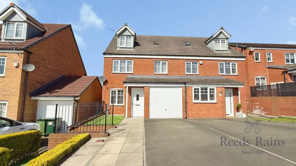 4 bed house for sale — Robsons Way, Birtley, Tyne and Wear, DH3