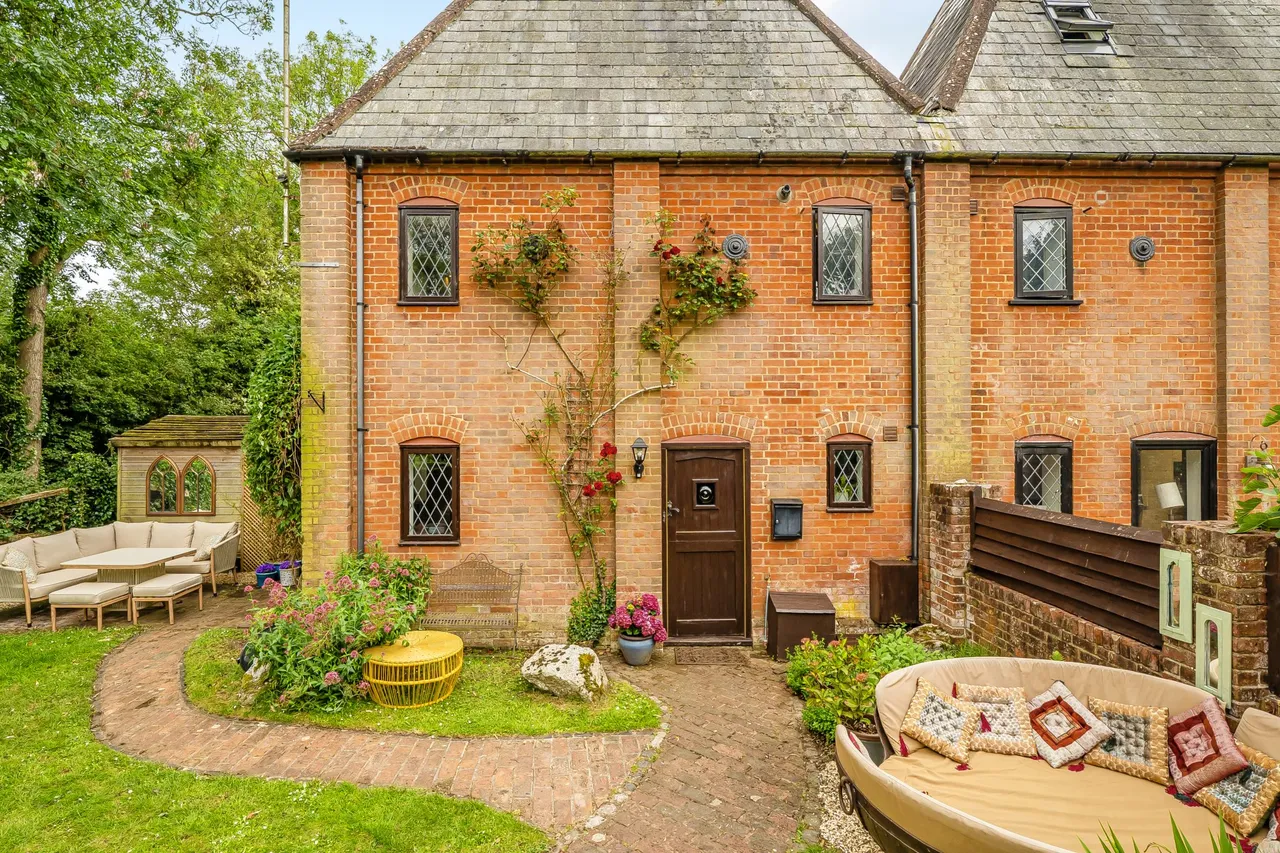 Oast Kiln House Woodhill Lane, Long Sutton, Hook, RG29 1SU, photo 20