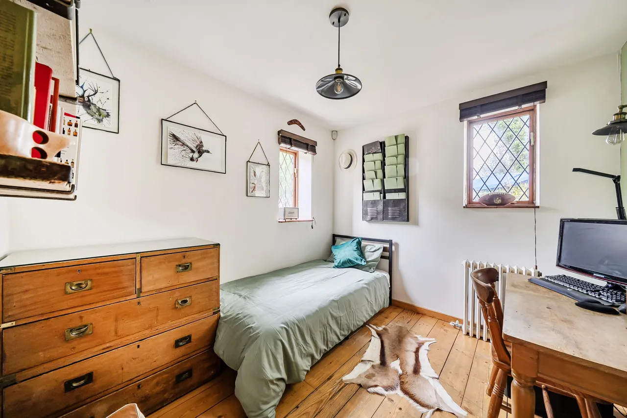 Oast Kiln House Woodhill Lane, Long Sutton, Hook, RG29 1SU, photo 11