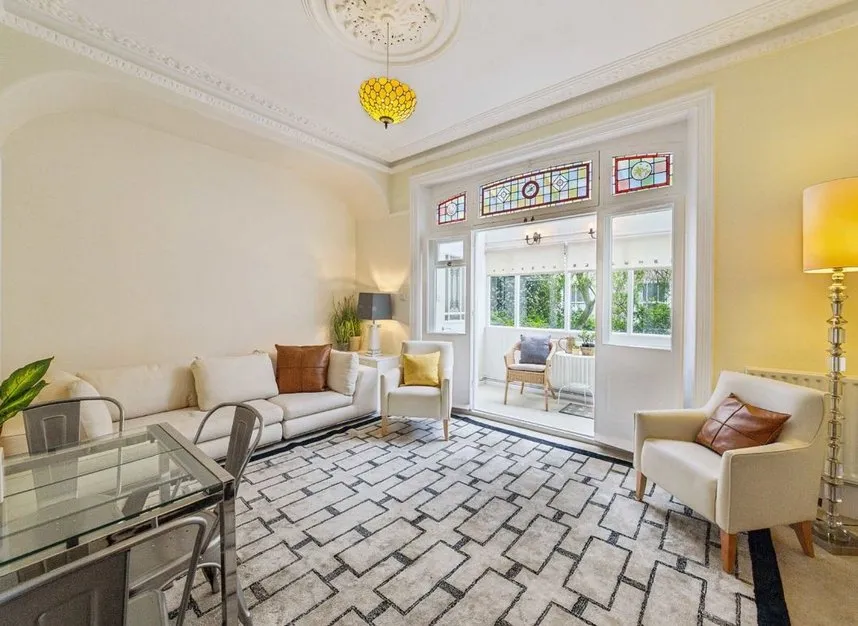 Barton Road, West Kensington, W14, photo 2
