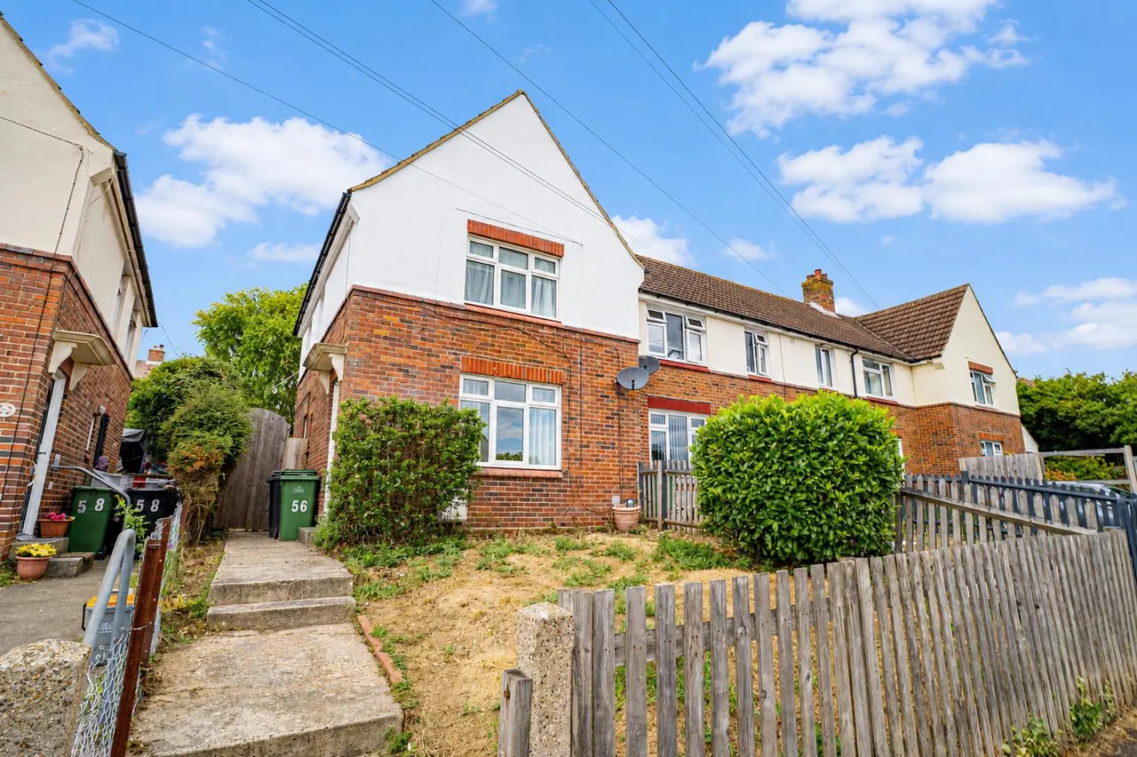 3 bed house for sale, Quebec Road, St. Leonards-On-Sea