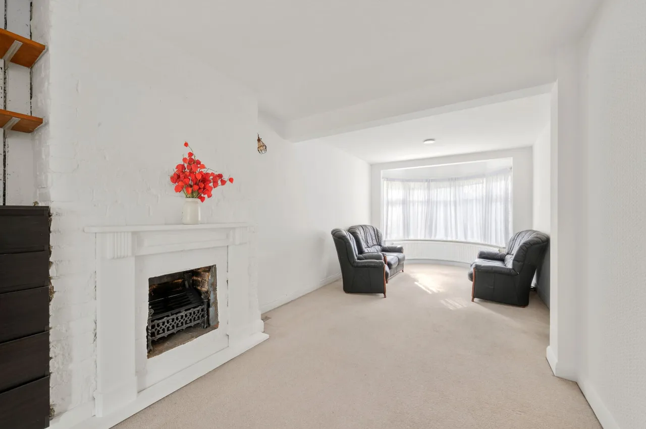 Aragon Road, Morden, SM4, photo 2