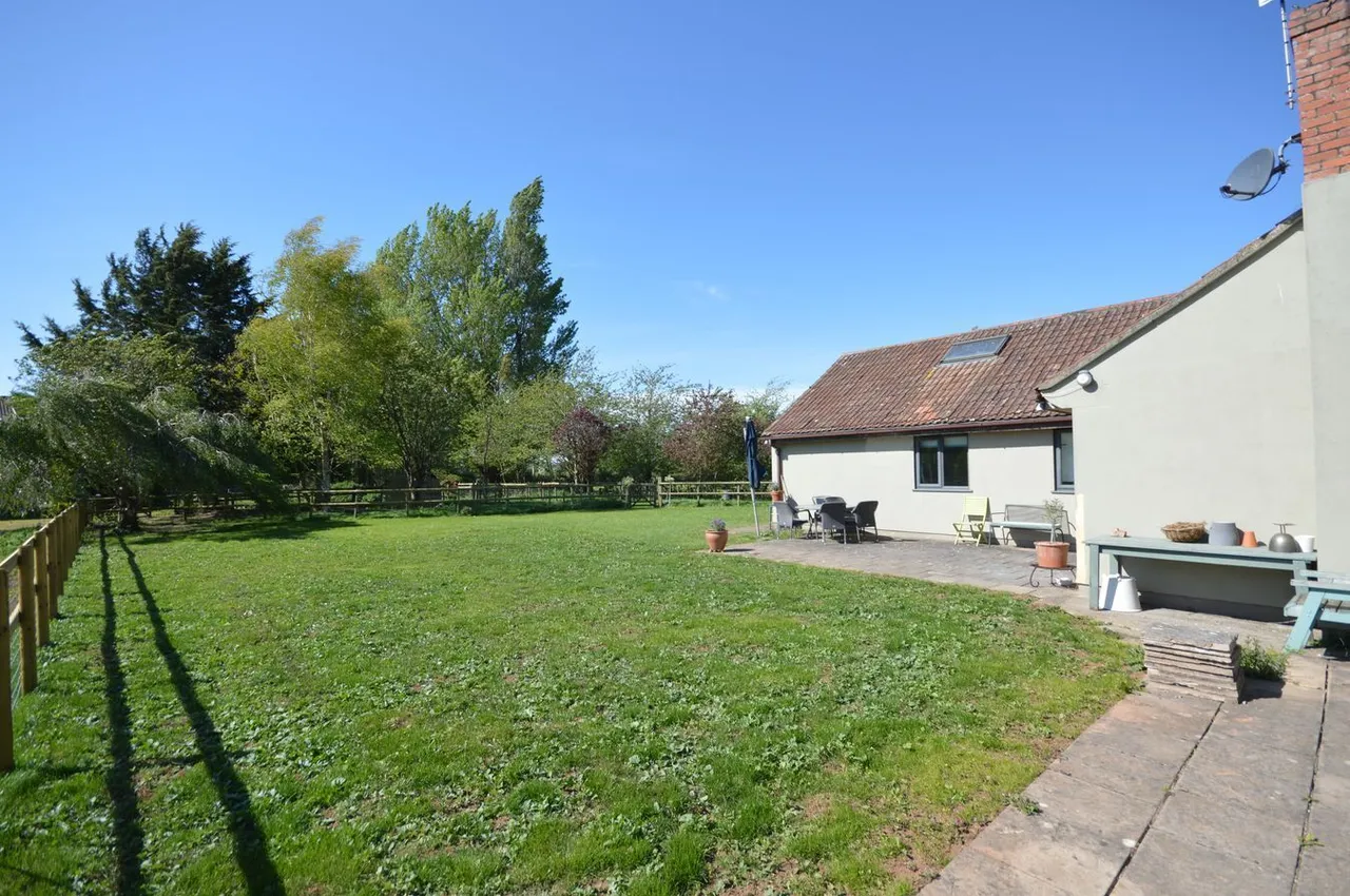 Moorland Street, Axbridge, BS26, photo 22